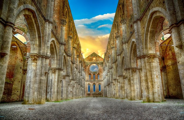 Abbaye, Châteaux, lieux à visiter dans le pays Tonnerrois
